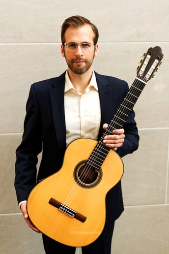 Gallery photo 1 of Guitar for Weddings and Events