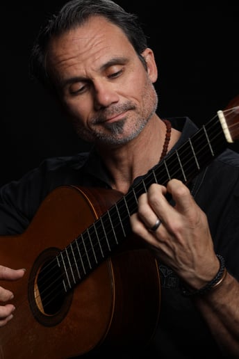 Gallery photo 4 of Guitarist, Gregory Guay