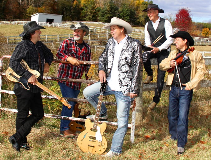 Gallery photo 10 of Guitars Cadillacs