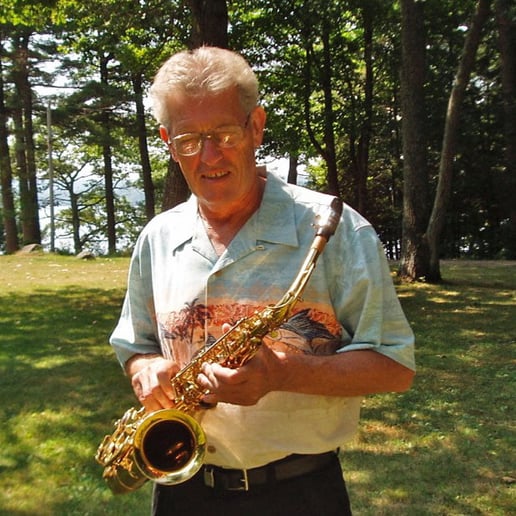 Gallery photo 5 of Billy Lewis Music
