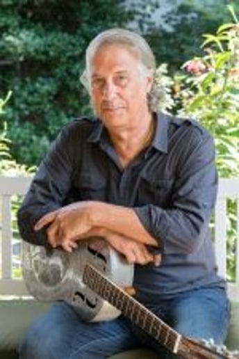 Gallery photo 3 of Guy Campo