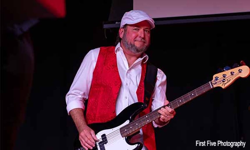 Gallery photo 8 of Gypsy Dreams: A Fleetwood Mac Tribute