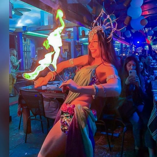 Gallery photo 10 of Belly Dancer Güzel Kandemir