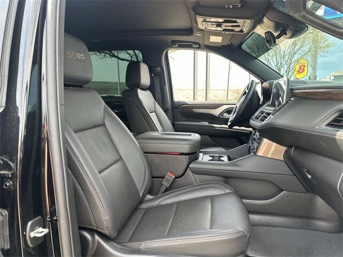 Gallery photo 2 of Habibi Limo & Transportation Services