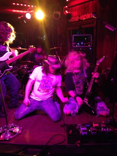 Gallery photo 4 of Hair Force One