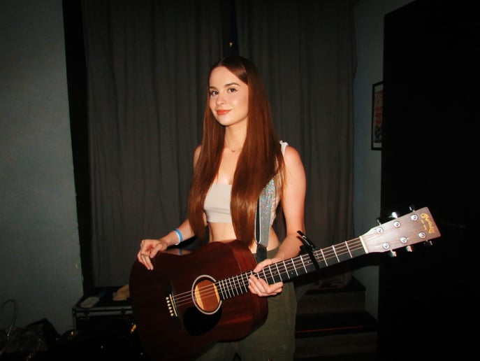 Gallery photo 1 of Haley Jonay