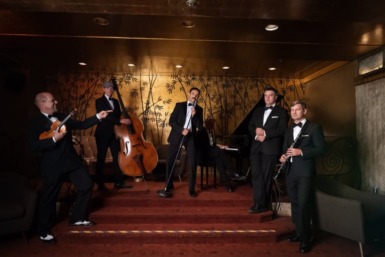 Gallery photo 2 of Hammerstein Swing