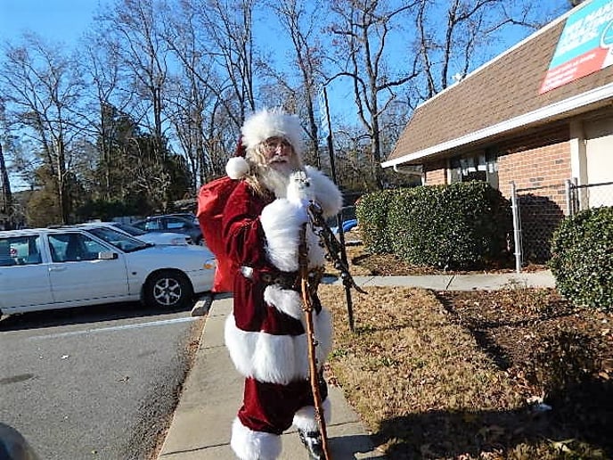Gallery photo 8 of Hampton Roads Santa Claus