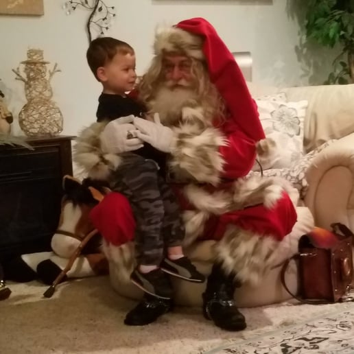 Gallery photo 9 of Hampton Roads Santa Claus