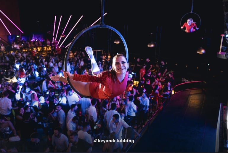Gallery photo 10 of Cheycirque