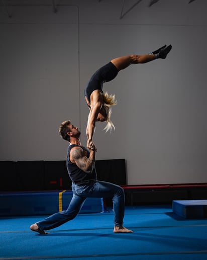 Gallery photo 2 of Hand to Hand Acrobatics
