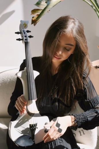 Gallery photo 1 of Hania Violoniste