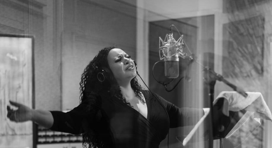 Gallery photo 6 of Hanka Sings