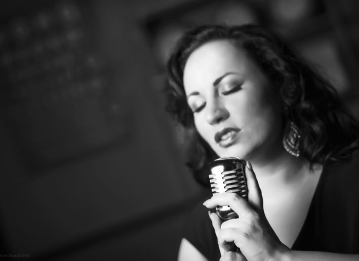 Gallery photo 11 of Hanka Sings