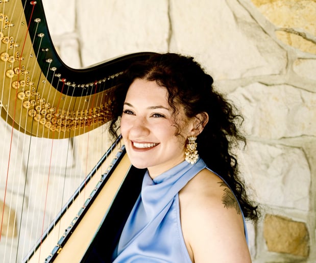 Gallery photo 3 of Hannah Anderson, harpist