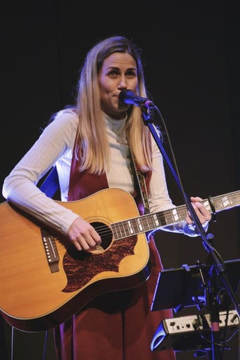 Gallery photo 6 of Hannah Nall