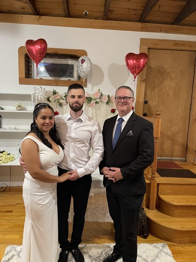 Gallery photo 3 of Happily Ever After Weddings