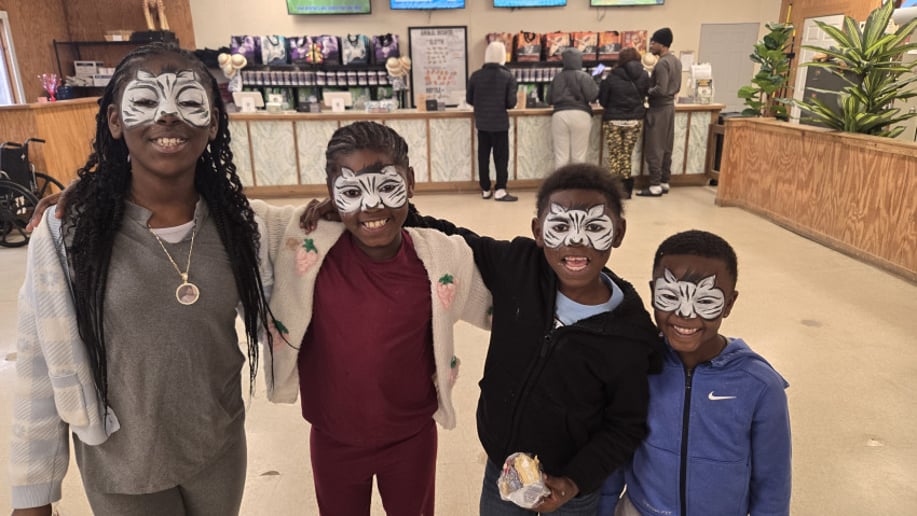 Gallery photo 4 of Happy Face Paint Co.