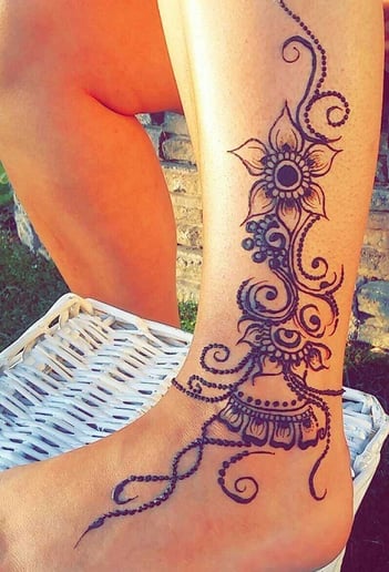 Gallery photo 16 of Happy Go Henna
