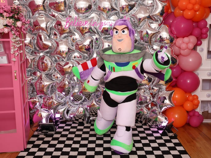 Gallery photo 2 of Happy Memories Characters