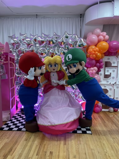 Gallery photo 6 of Happy Memories Characters