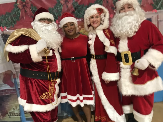 Gallery photo 6 of Happy Santa