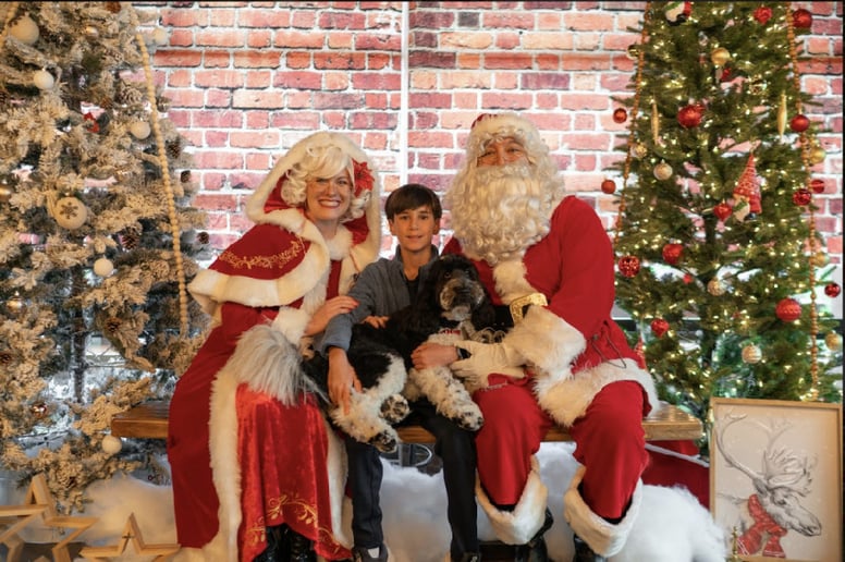 Gallery photo 4 of Happy Santa