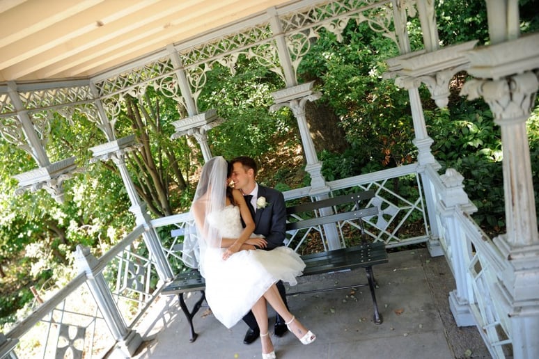 Gallery photo 1 of HappySignature Photography