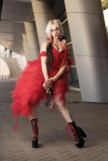 Gallery photo 7 of Harley Frances with Gotham Gal Cosplay