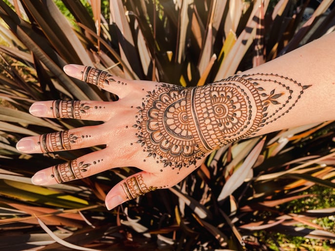 Gallery photo 6 of Harmonic Henna