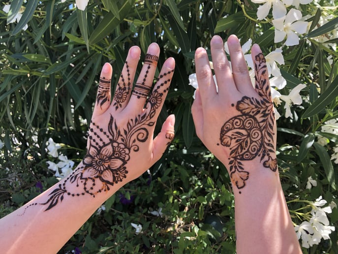 Gallery photo 10 of Harmonic Henna