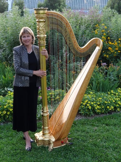 Gallery photo 5 of Harpist Cathy Victorsen