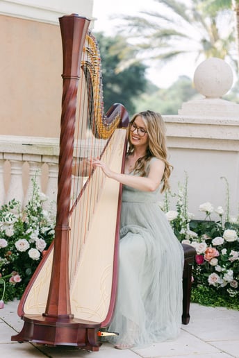Gallery photo 4 of Harpist Karina