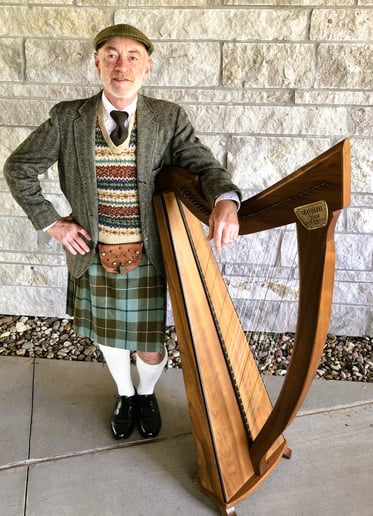 Gallery photo 3 of Harpist Turner Collins