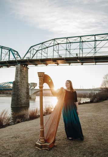Gallery photo 4 of Kaili Kimbrow, Harpist