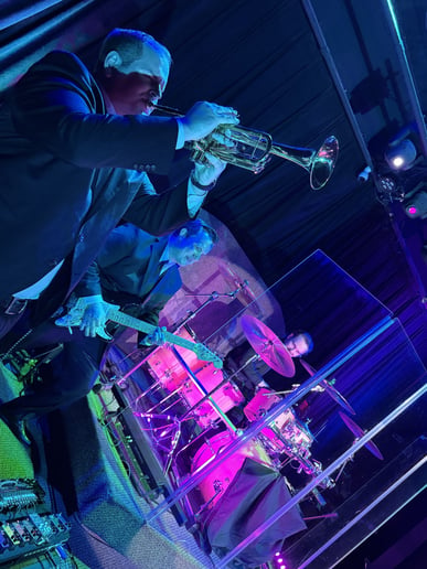 Gallery photo 15 of Electric Harmony