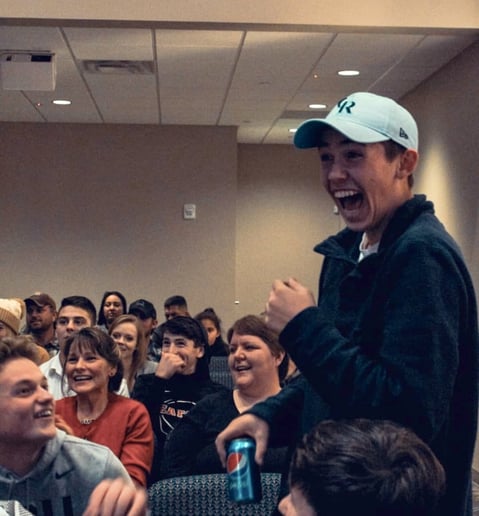 Gallery photo 1 of Harrison Zeller - Magician