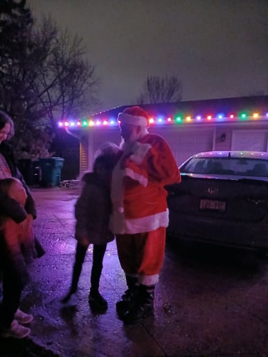 Gallery photo 2 of Santa Gene