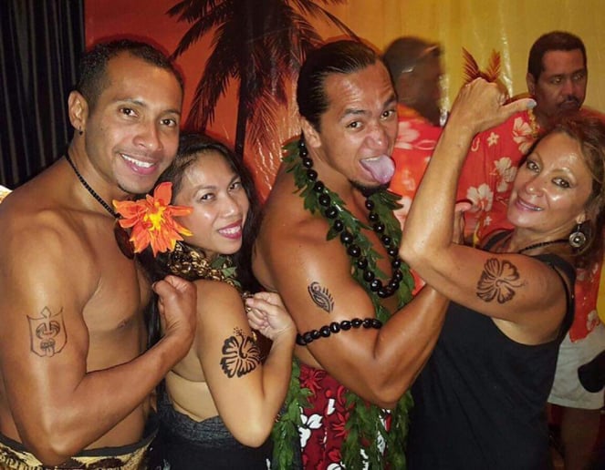Gallery photo 9 of Hawaiianshows