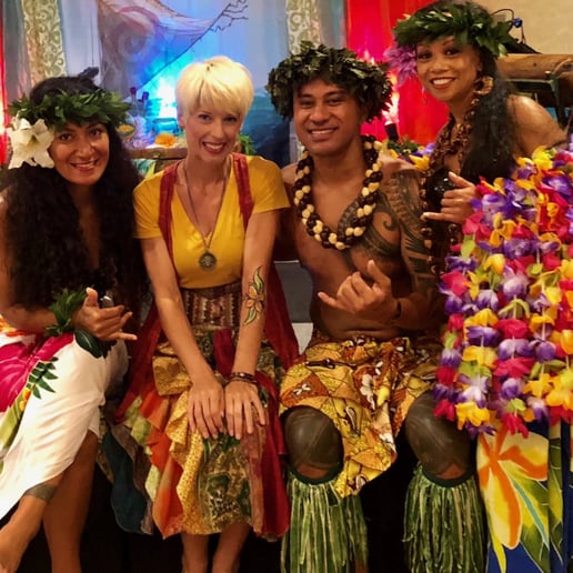 Gallery photo 27 of Hawaiianshows