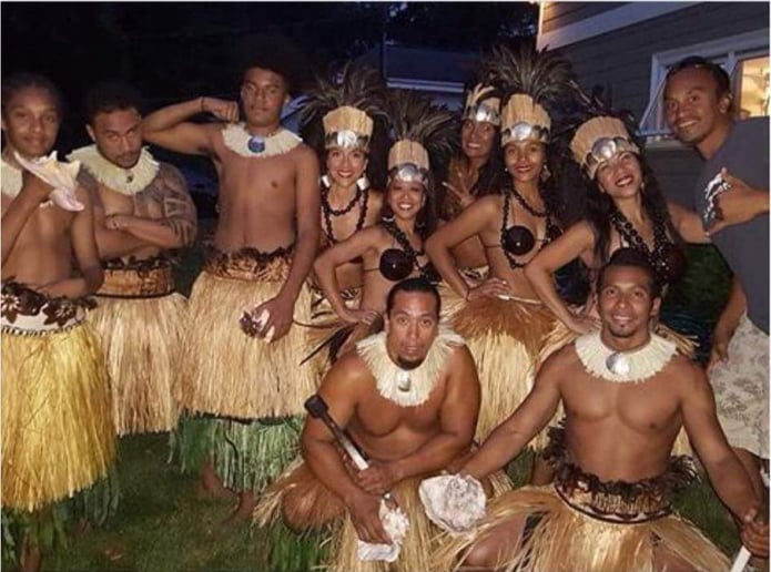 Gallery photo 30 of Hawaiianshows