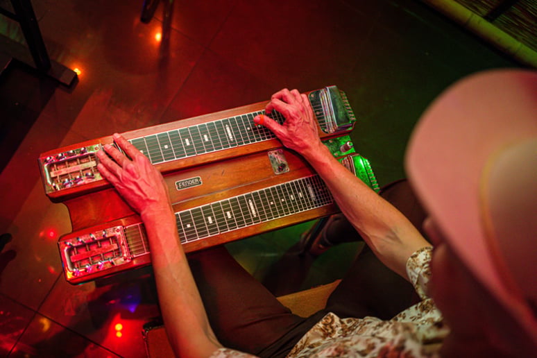 Gallery photo 4 of Hawaiian Steel Guitar Music with Aaron