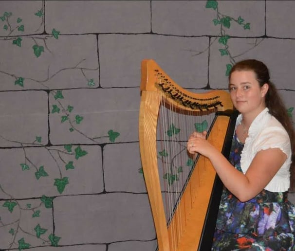 Gallery photo 2 of Hawthorn Harpist - Jaz Laverick