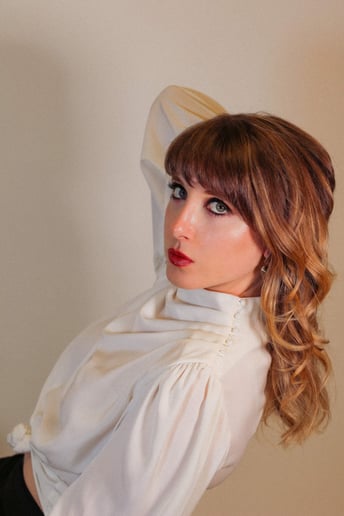 Gallery photo 2 of Hayley Lynn