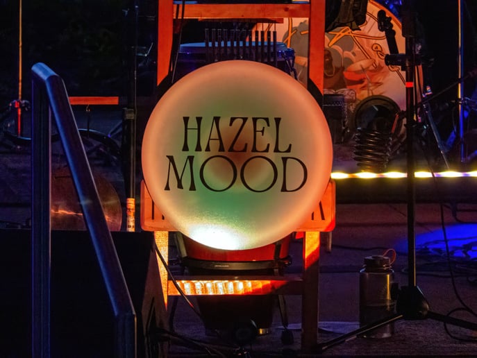 Gallery photo 7 of Hazel Mood