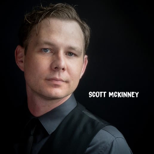 Gallery photo 2 of Headshots you love, or no charge