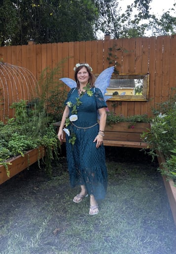 Gallery photo 9 of Gigi The Healer