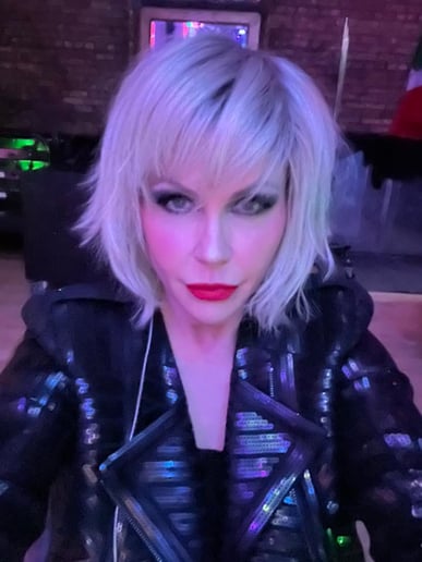 Gallery photo 8 of "Heart of Glass" Blondie Tribute Band