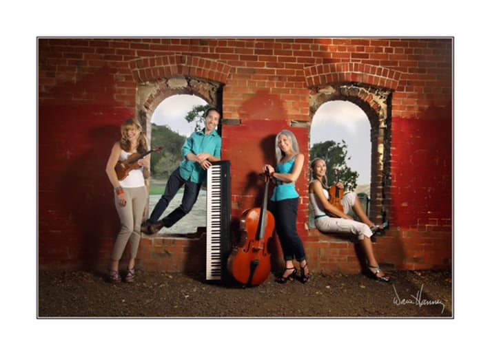 Gallery photo 9 of Musical Heart Strings