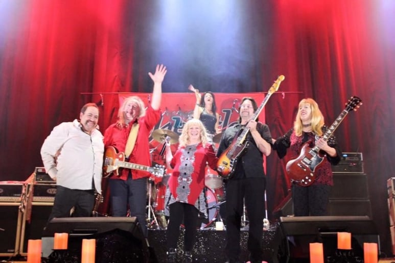 Gallery photo 4 of Heartless - the Premier Tribute to Heart